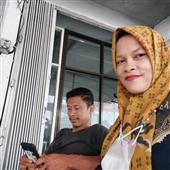 V